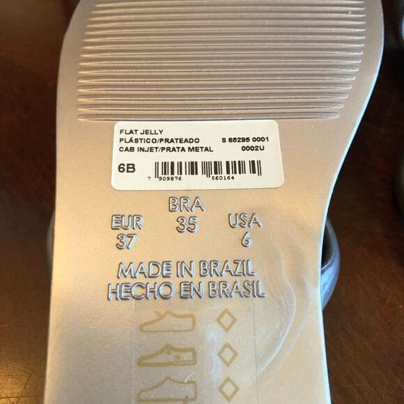 AQUA - L Sz 6 Flat Jelly Sandals. PVC Upper & Sole - Pewter Metallic NEW IN BOX! - Picture 7 of 12